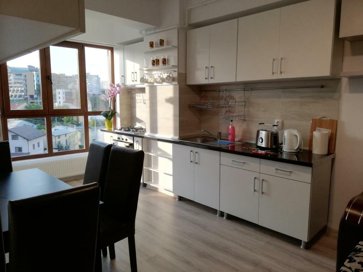 Kolonaki Domus Apartment Iasi Exterior foto